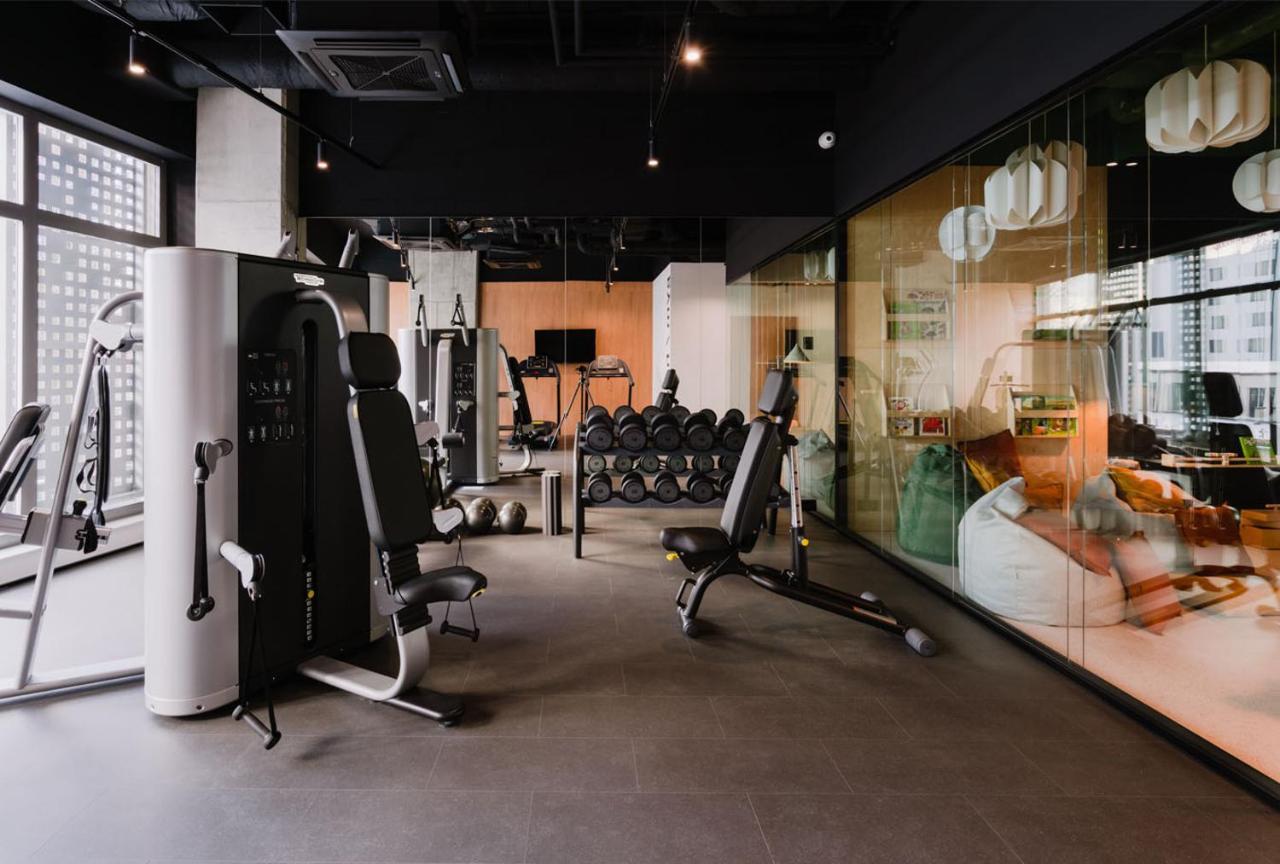 15 Pietro Sokolska 30 Towers Apartments - New - Lux - Parking - Sauna - Gym- And The Best View In カトヴィツェ エクステリア 写真