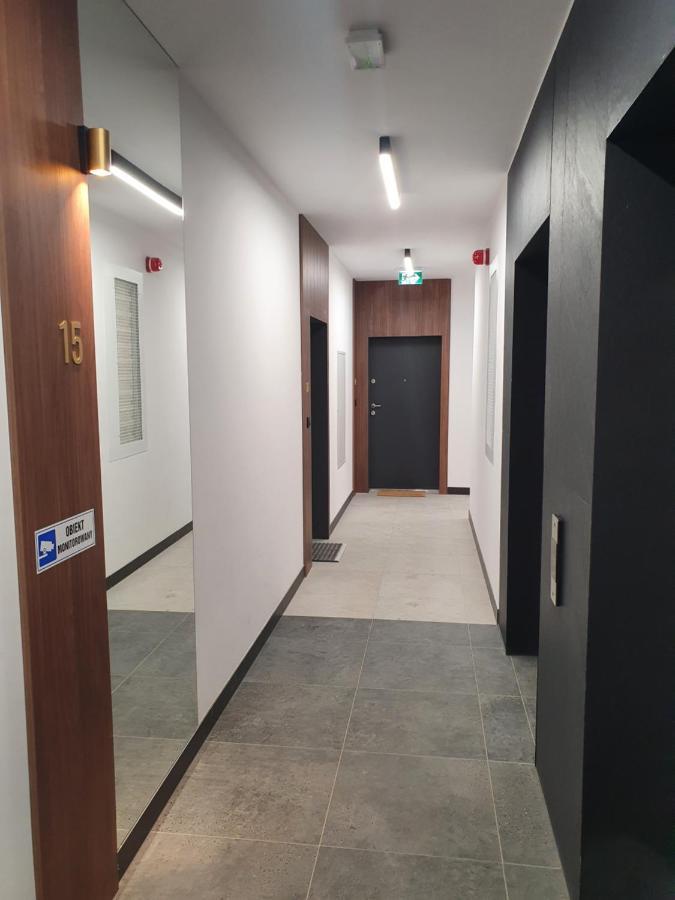 15 Pietro Sokolska 30 Towers Apartments - New - Lux - Parking - Sauna - Gym- And The Best View In カトヴィツェ エクステリア 写真