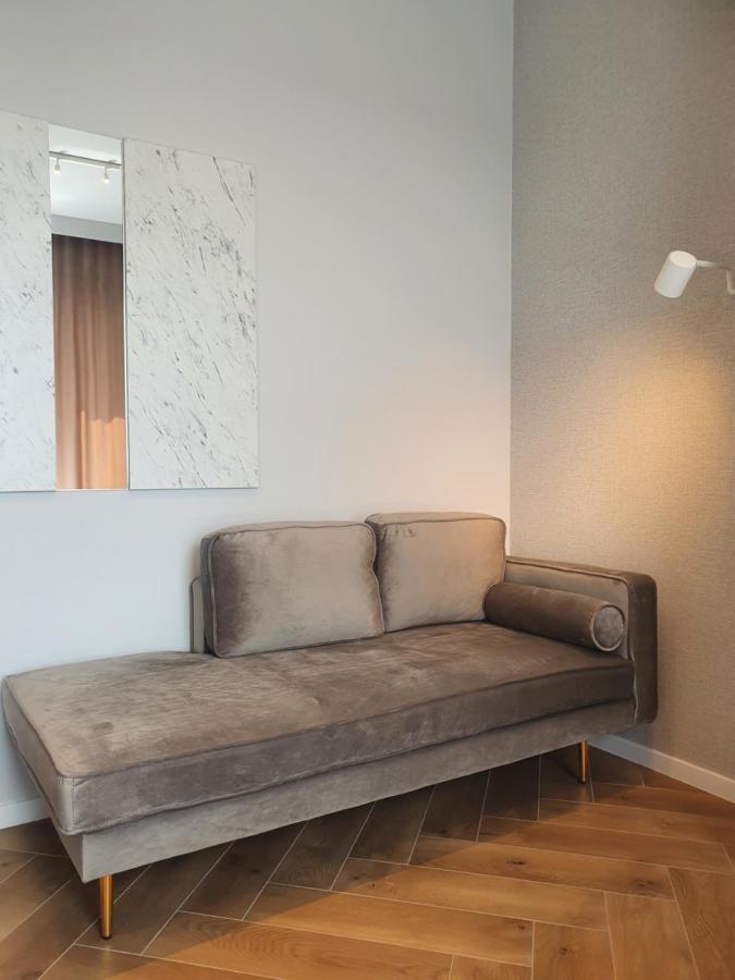 15 Pietro Sokolska 30 Towers Apartments - New - Lux - Parking - Sauna - Gym- And The Best View In カトヴィツェ エクステリア 写真