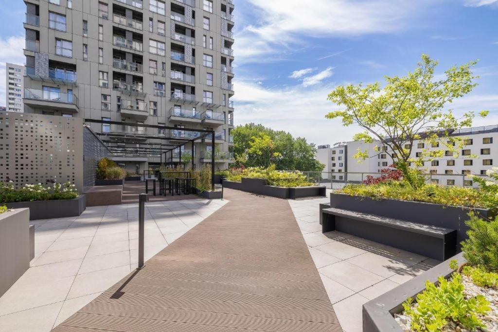 15 Pietro Sokolska 30 Towers Apartments - New - Lux - Parking - Sauna - Gym- And The Best View In カトヴィツェ エクステリア 写真